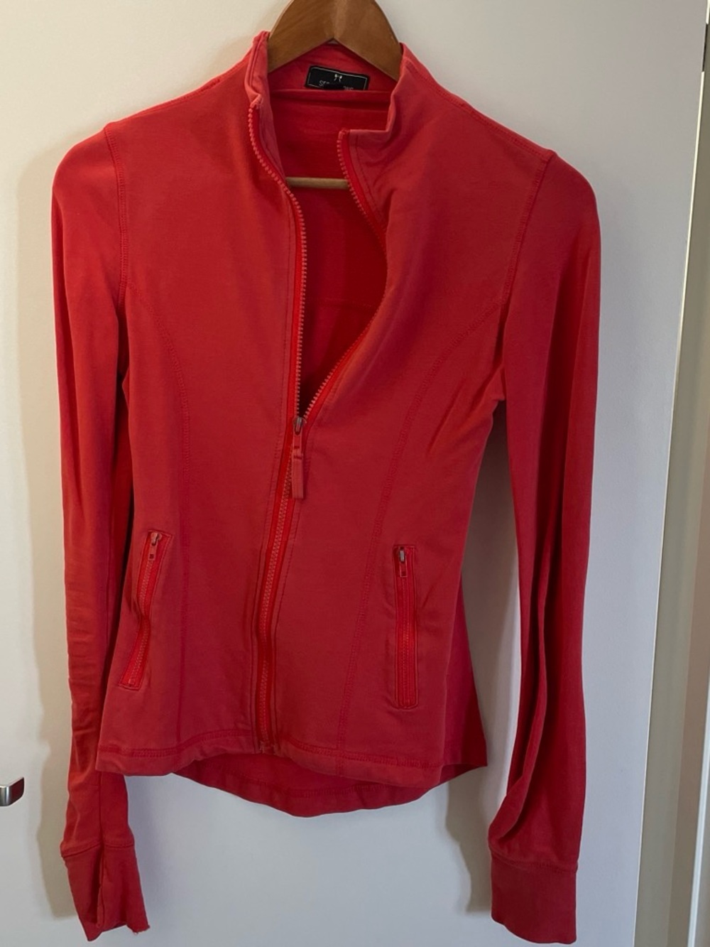 Women's Seductions Red Zip-Front Define Jacket